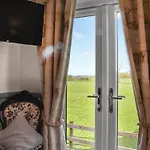 Nyaraló Meadows View Shepherd's Hut Cockermouth